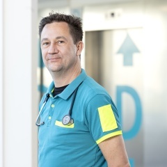 Dr. Nick Vermeersch