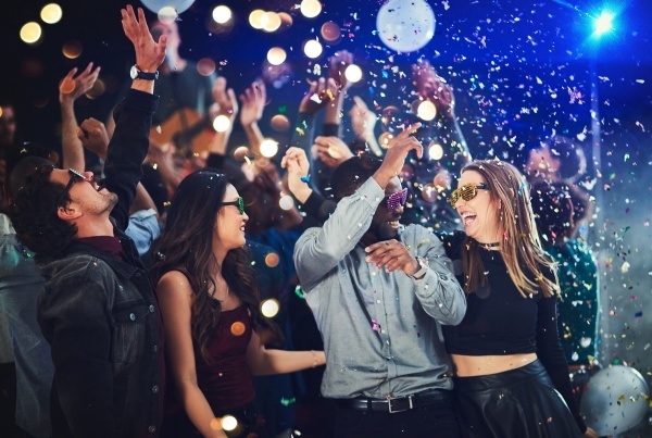 Een veilig 2026! Rij niet onder invloed en steek geen vuurwerk af